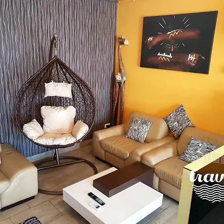 Apartamento Yvo Lioness & Mamaia Nord *