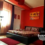 Apartment Yvo Lioness & Mamaia Nord *
