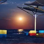 Apartment Yvo Lioness & Mamaia Nord