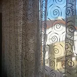 Yvo Lioness & Mamaia Nord Apartment Navodari