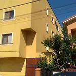 Apartment Yvo Lioness & Mamaia Nord Navodari