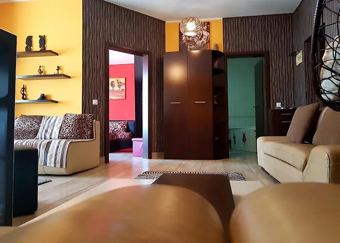 Yvo Lioness & Mamaia Nord Navodari