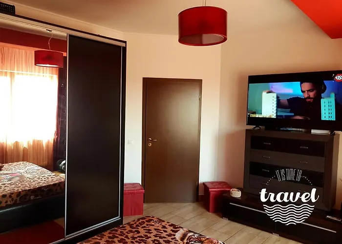 Yvo Lioness & Mamaia Nord *